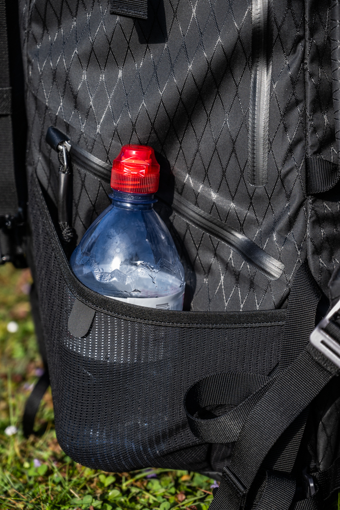 Der f-stop Shinn mit geöffnetem Rückenpanel.