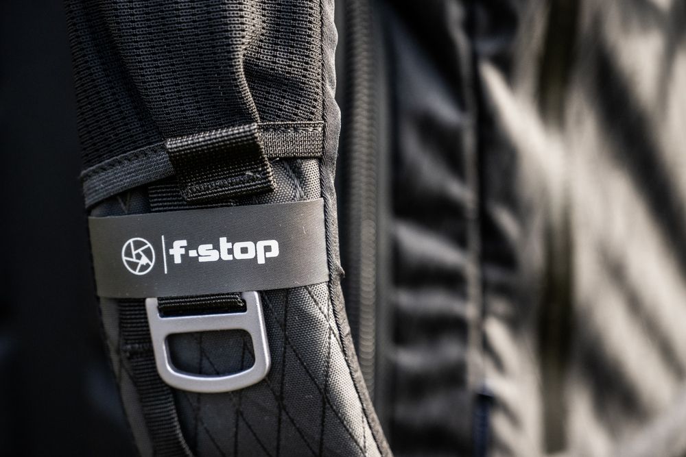 Der f-stop Shinn im Einsatz eines Tierfotografens.