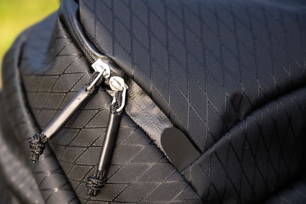 Detailaufnahme des Stoffs des Shinns.