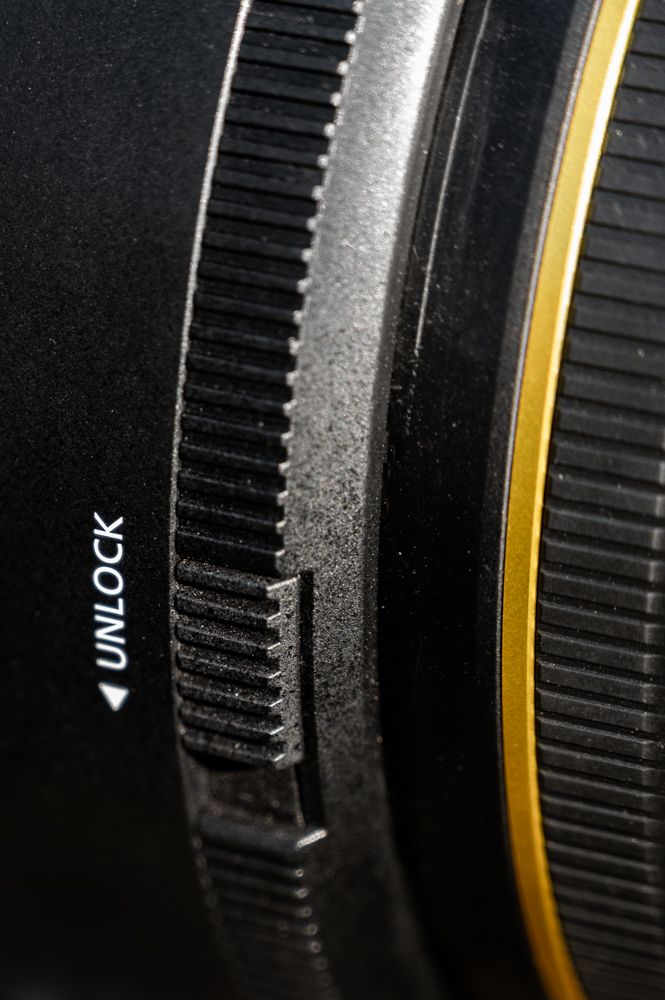 Knöpfe und Fokus- und Zoomring des Nikon Z 70-200mm f/2.8.