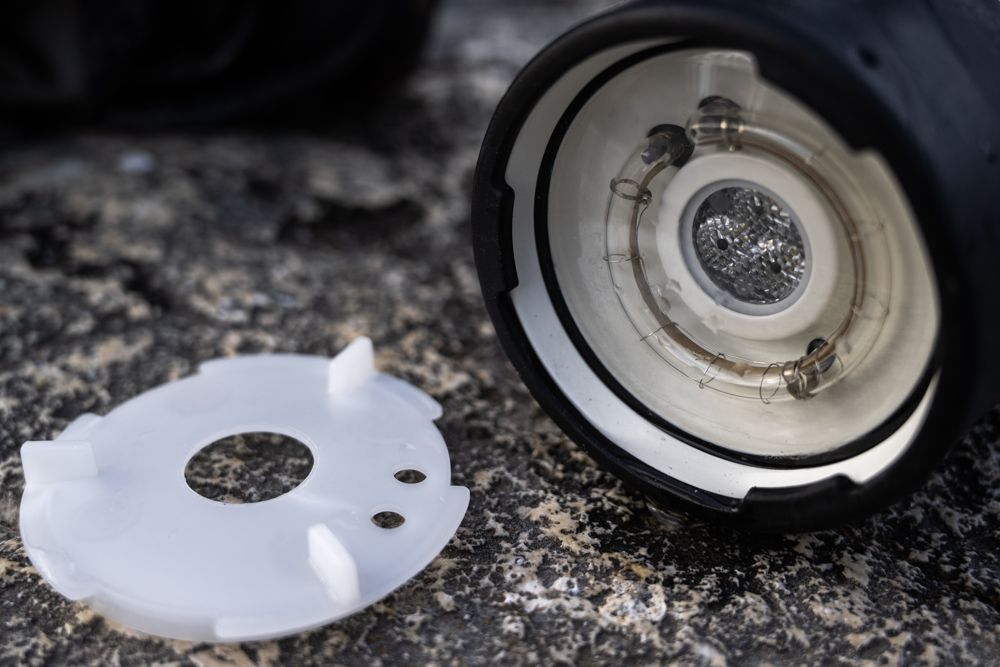 Die Ikelite-Blitze mit abnehmbaren Diffusor.